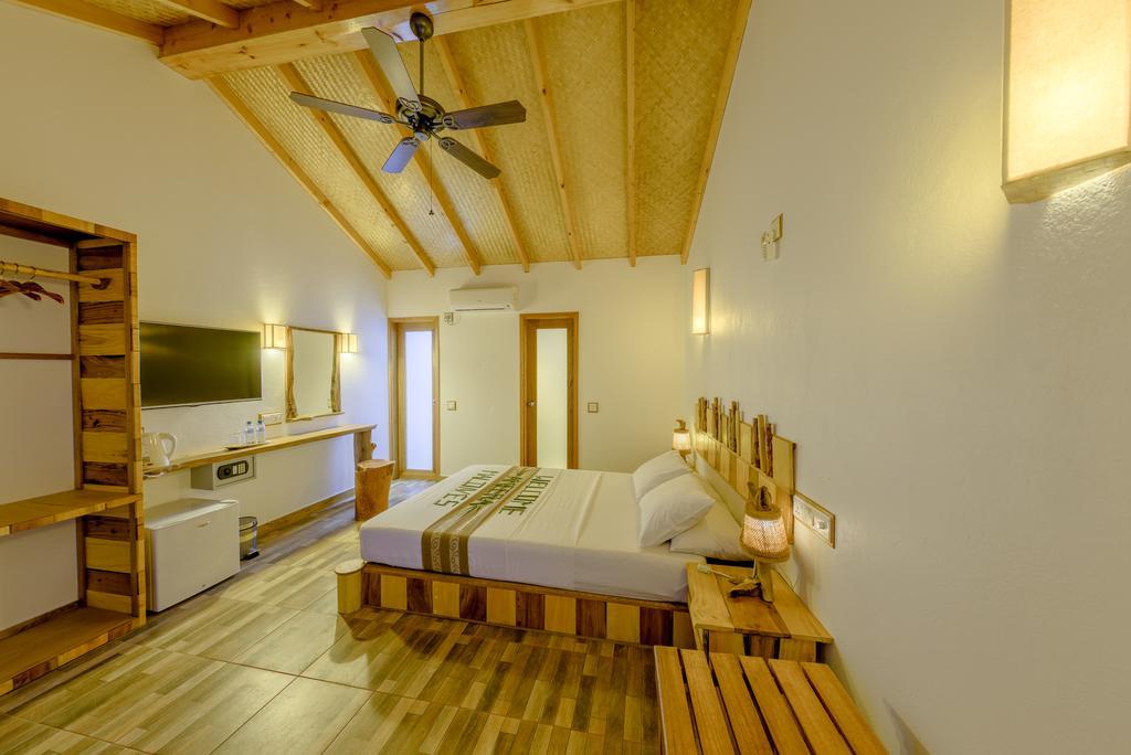 Ameera Maldives Dhiffushi Exterior photo