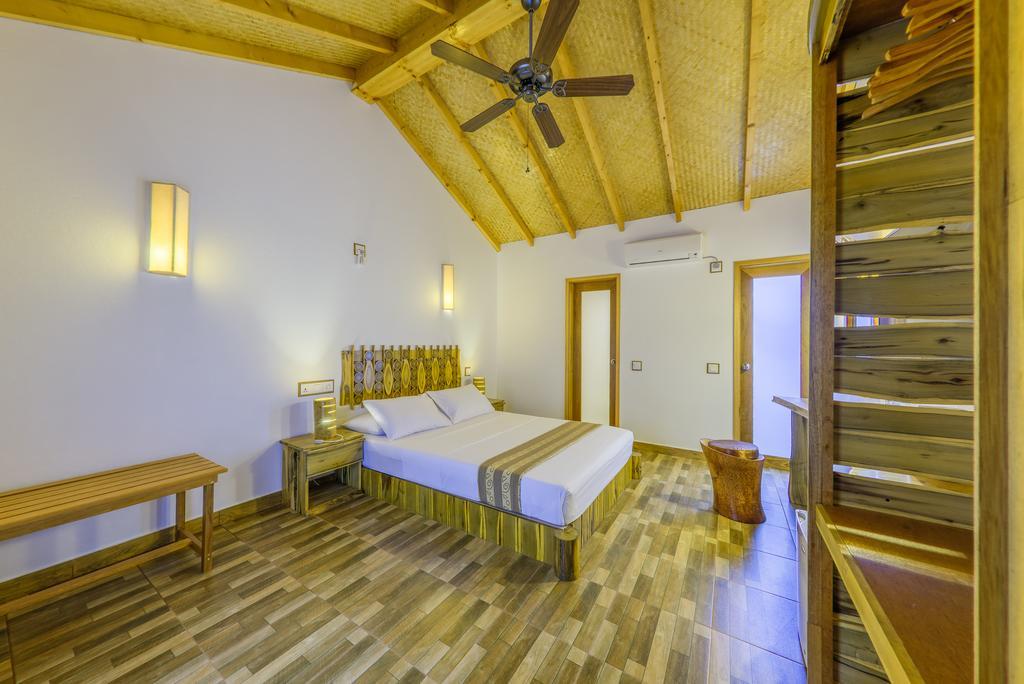Ameera Maldives Dhiffushi Exterior photo