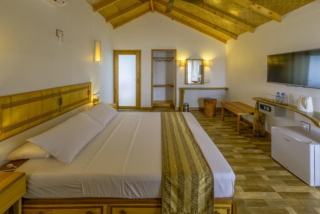 Ameera Maldives Dhiffushi Exterior photo