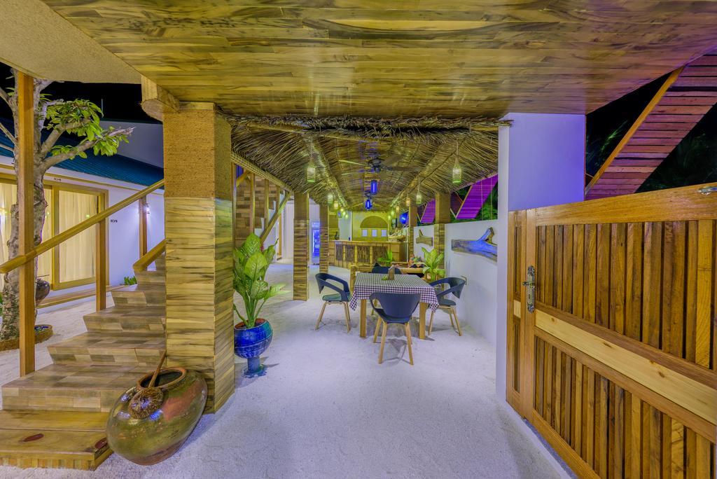 Ameera Maldives Dhiffushi Exterior photo